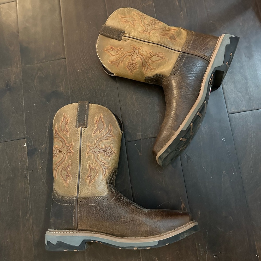 Men’s Justin Cowboy Boots Size 11